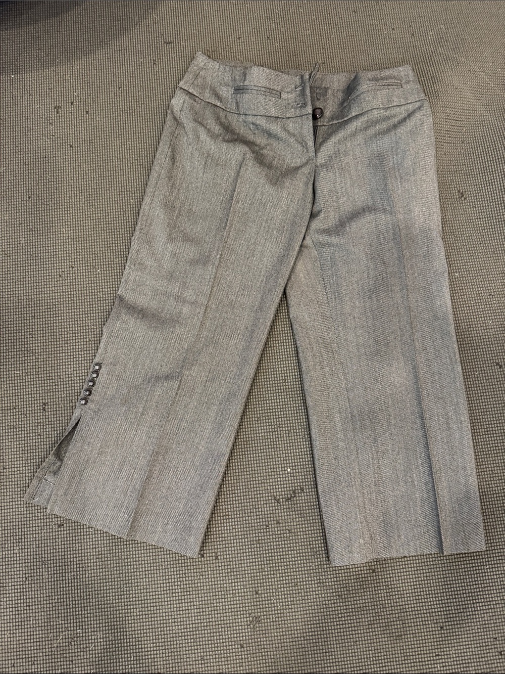 bebe Gray Wide Leg Cropped Dress Pants